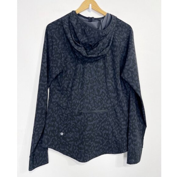 Lululemon Mist Over Windbreaker Formation Camo Deep Coal Multi - Picture 2 of 9